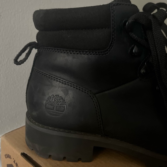 All black Timberlands with slight creasing as shown in images - Picture 4 of 4